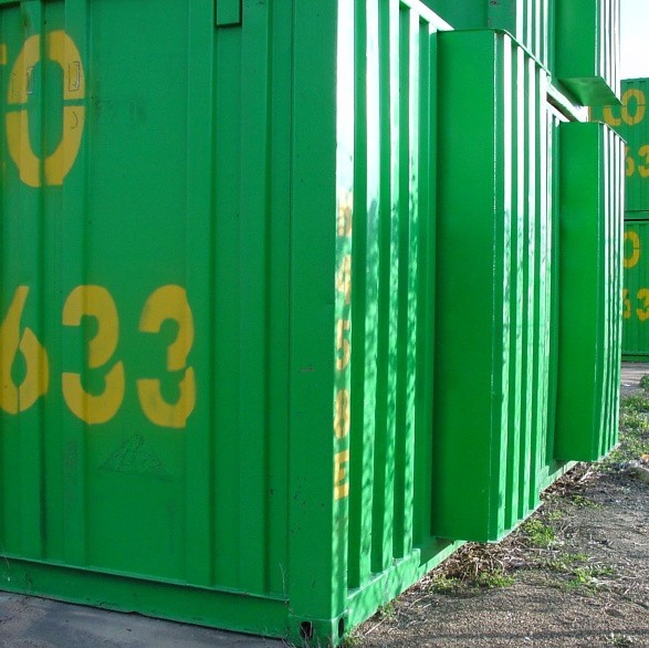 Melco Container size 6.2 (for 1/3 of width) x 2.4 x 2.6 (approximately 33m3 capacity) 